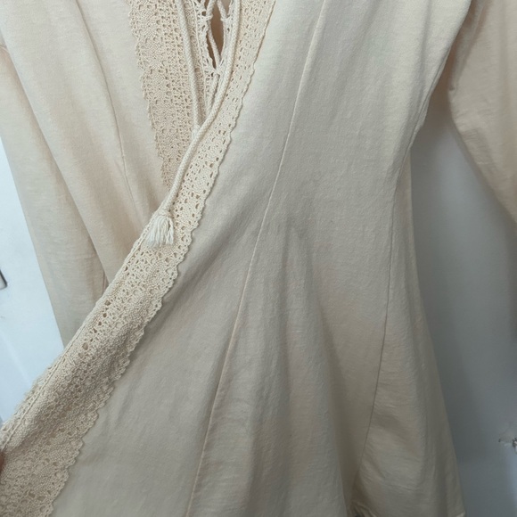 Vintage 1970's style Off-White Lace up Beach /Swim Cover Up - Picture 9 of 10